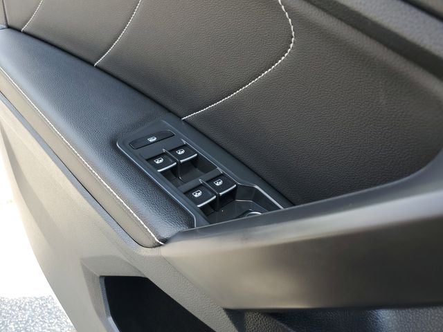 2023 Volkswagen Tiguan 2.0T SEL R-Line