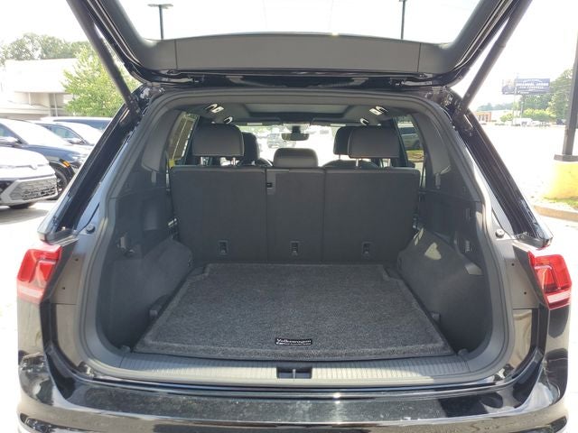 2023 Volkswagen Tiguan 2.0T SEL R-Line