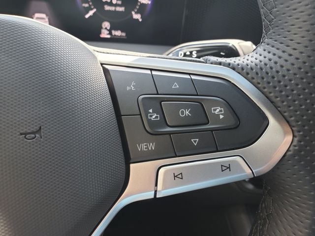 2025 Volkswagen Tiguan 2.0T SE R-Line Black