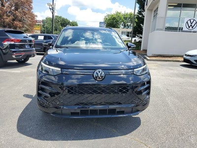 2025 Volkswagen Tiguan 2.0T SE R-Line Black