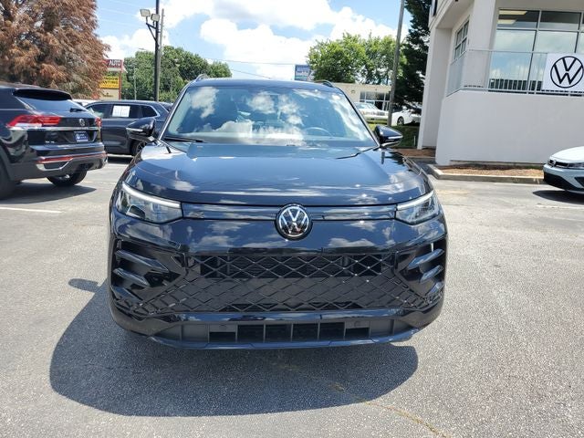 2025 Volkswagen Tiguan 2.0T SE R-Line Black