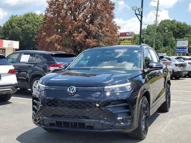 2025 Volkswagen Tiguan 2.0T SE R-Line Black