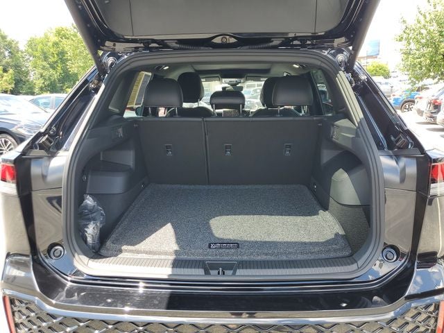 2025 Volkswagen Tiguan 2.0T SE R-Line Black