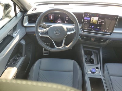 2025 Volkswagen Tiguan 2.0T SE R-Line Black