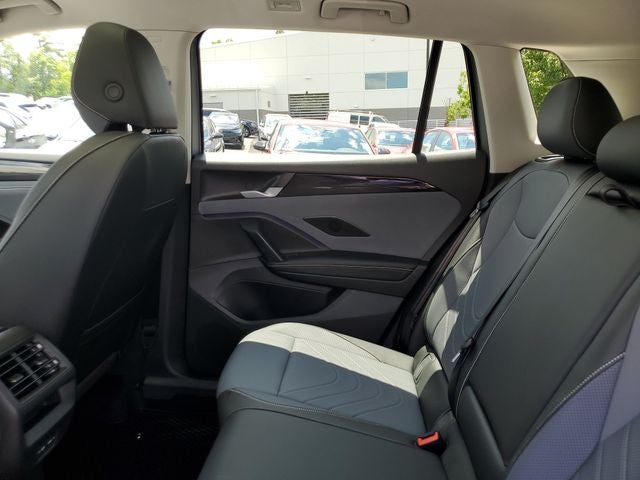 2025 Volkswagen Tiguan 2.0T SE