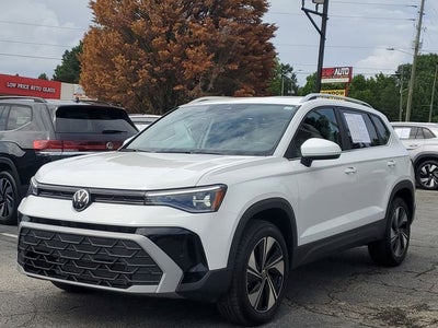 2025 Volkswagen Taos 1.5T SE