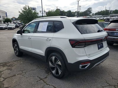 2025 Volkswagen Taos 1.5T SE