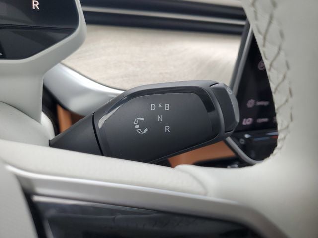 2025 Volkswagen ID. Buzz Pro S Plus
