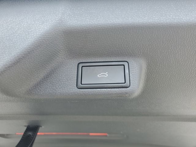 2025 Volkswagen ID. Buzz Pro S Plus