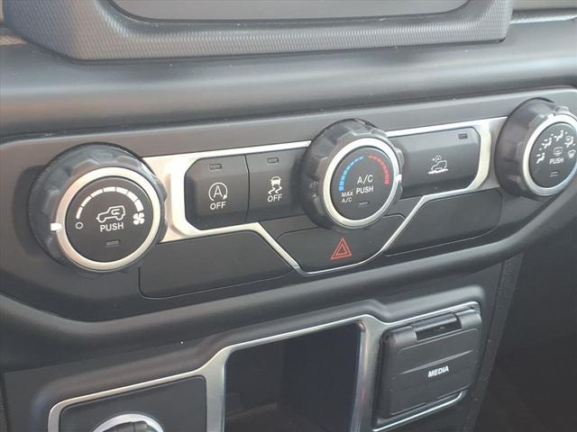 2021 Jeep Wrangler Sport