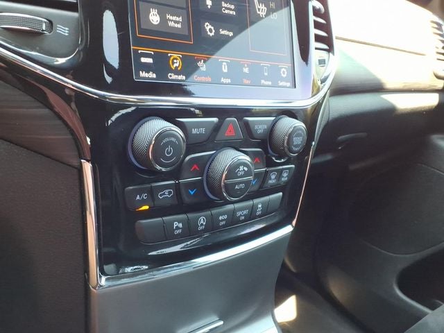 2021 Jeep Grand Cherokee Laredo X Altitude