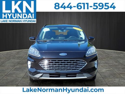 2022 Ford Escape Titanium Elite
