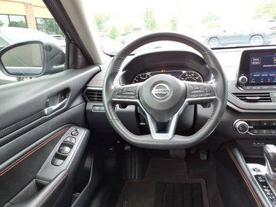 2022 Nissan Altima 2.5 SR
