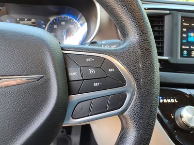 2020 Chrysler Voyager LXI