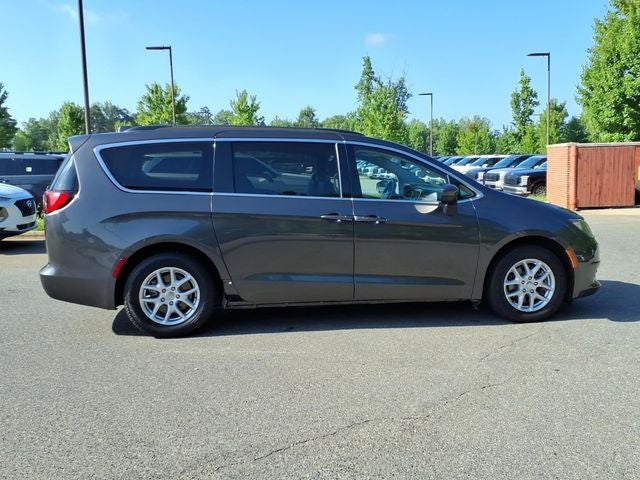 2020 Chrysler Voyager LXI