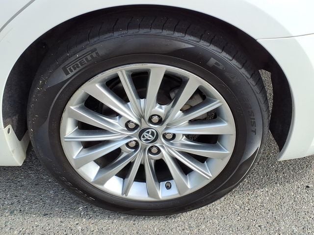 2018 Toyota Avalon Hybrid Limited