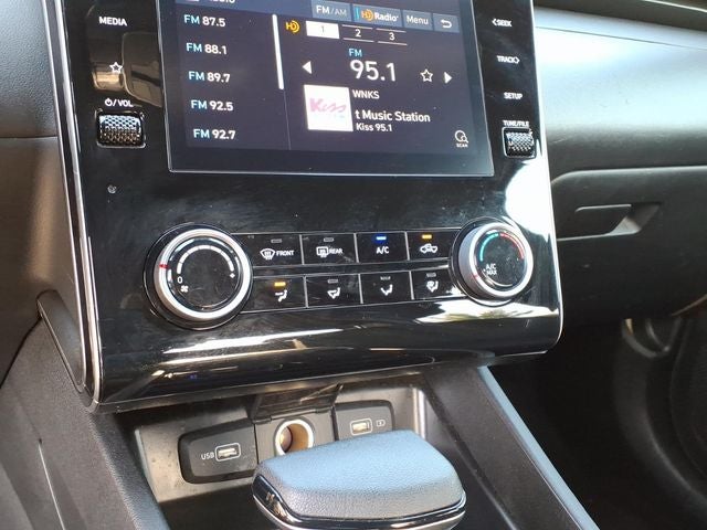 2024 Hyundai Santa Cruz SE