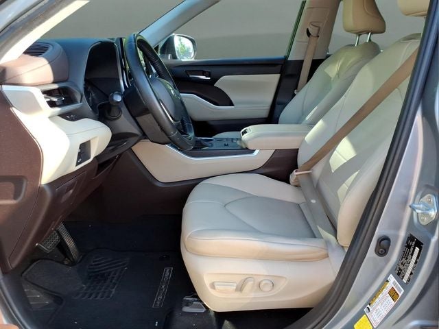 2020 Toyota Highlander XLE