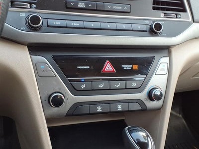 2018 Hyundai Elantra SE