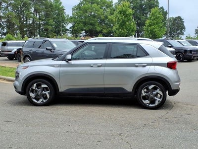 2024 Hyundai Venue SEL