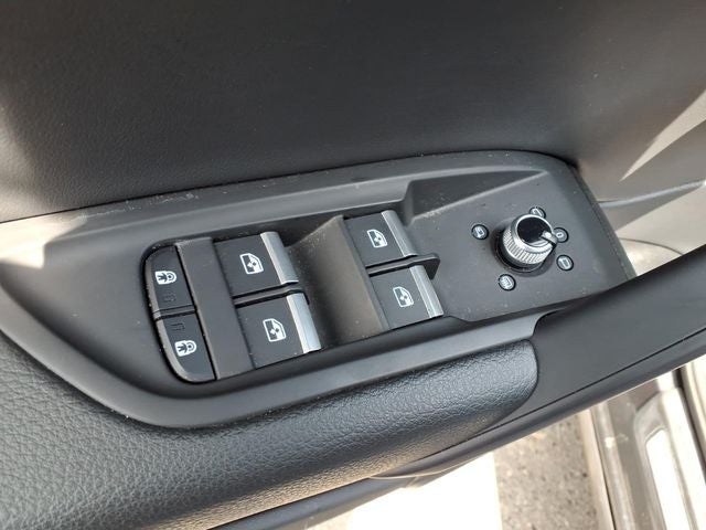 2025 Audi Q5 45 S line Premium Plus quattro