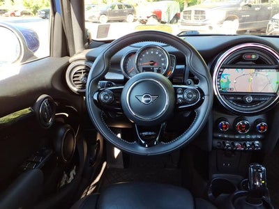 2020 MINI Cooper S Signature