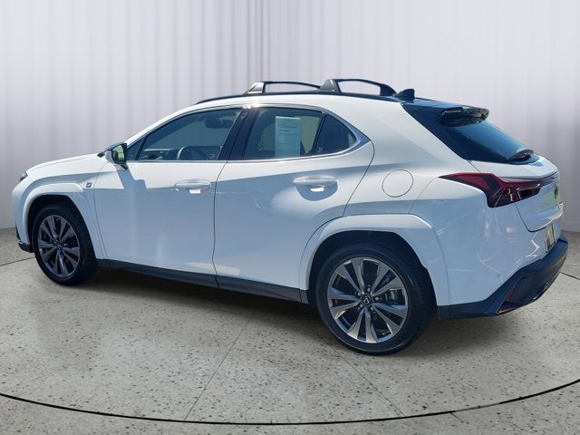 2024 Lexus UX 250h F SPORT Handling