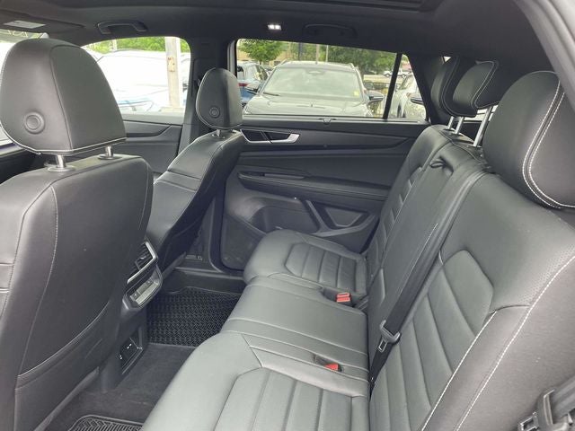 2025 Volkswagen Atlas Cross Sport 2.0T SEL R-Line Black