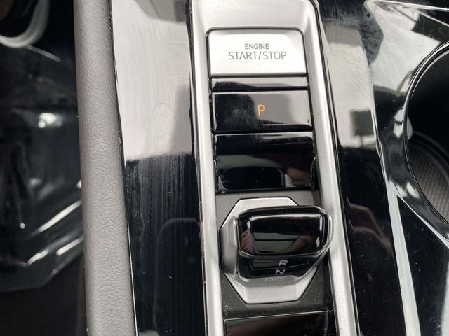 2025 Volkswagen Atlas Cross Sport 2.0T SEL R-Line Black