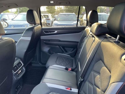 2024 Volkswagen Atlas 2.0T Peak Edition SE w/Technology