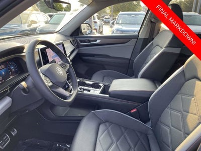 2024 Volkswagen Atlas 2.0T Peak Edition SE w/Technology