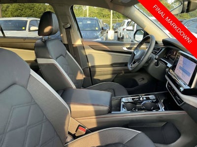 2024 Volkswagen Atlas 2.0T Peak Edition SE w/Technology