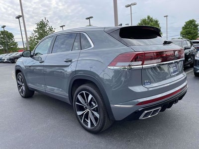 2025 Volkswagen Atlas Cross Sport 2.0T SEL Premium R-Line