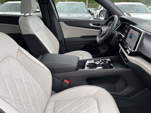 2025 Volkswagen Atlas Cross Sport 2.0T SEL Premium R-Line
