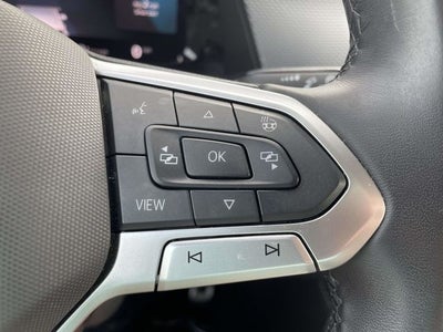 2025 Volkswagen Atlas Cross Sport 2.0T SEL Premium R-Line