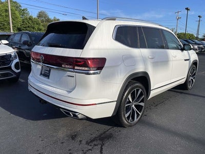 2025 Volkswagen Atlas 2.0T SEL Premium R-Line