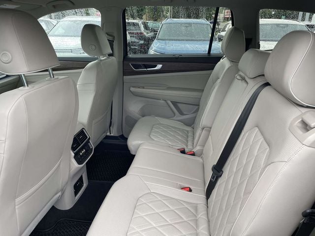 2025 Volkswagen Atlas 2.0T SEL Premium R-Line