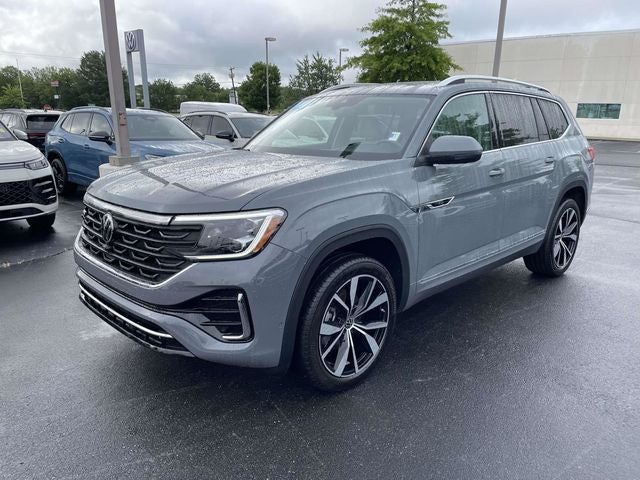 2025 Volkswagen Atlas 2.0T SEL Premium R-Line