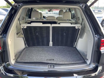 2024 Volkswagen Atlas 2.0T SEL Premium R-Line