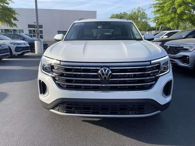 2025 Volkswagen Atlas 2.0T SE w/Technology