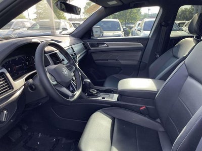 2023 Volkswagen Atlas Cross Sport 3.6L V6 SE w/Technology