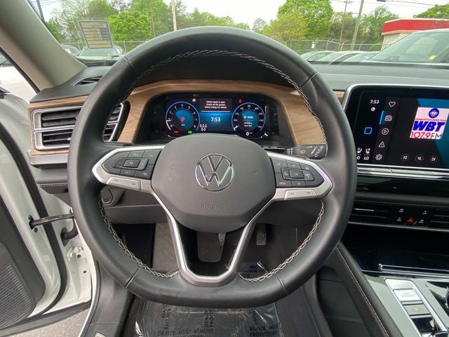2025 Volkswagen Atlas 2.0T SE w/Technology