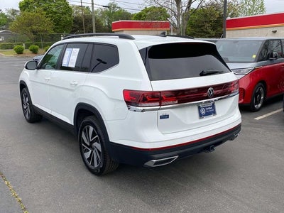 2025 Volkswagen Atlas 2.0T SE w/Technology