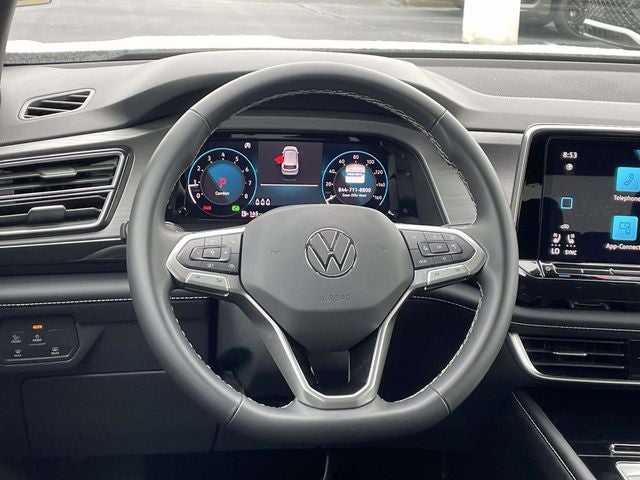 2025 Volkswagen Atlas Cross Sport 2.0T SE w/Technology