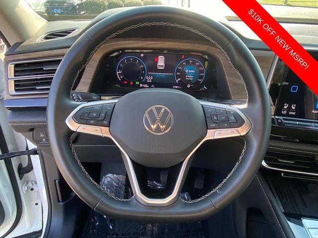 2025 Volkswagen Atlas 2.0T SE w/Technology