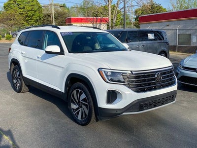 2025 Volkswagen Atlas 2.0T SE w/Technology
