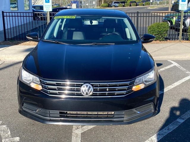 2018 Volkswagen Passat 2.0T SE