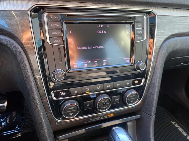 2018 Volkswagen Passat 2.0T SE