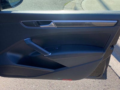 2018 Volkswagen Passat 2.0T SE