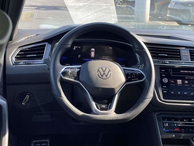2023 Volkswagen Tiguan 2.0T SE R-Line Black